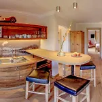 Serviced Licht Kitzbühel