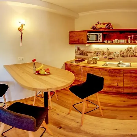 Aparthotel Serviced Licht Kitzbühel