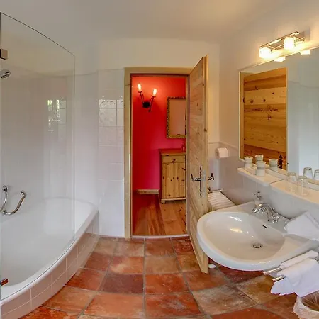 Serviced Licht Kitzbühel