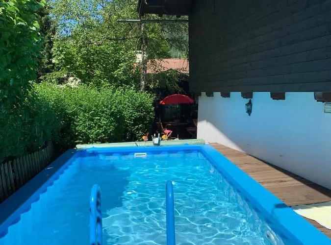 Serviced Licht מלון דירות 4*